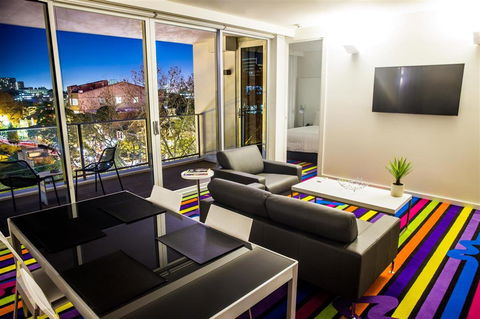 Adge Apartment Hotel - Accommodation Newcastle 5