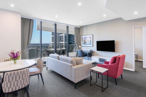 Meriton Suites Kent Street - Accommodation Newcastle 4