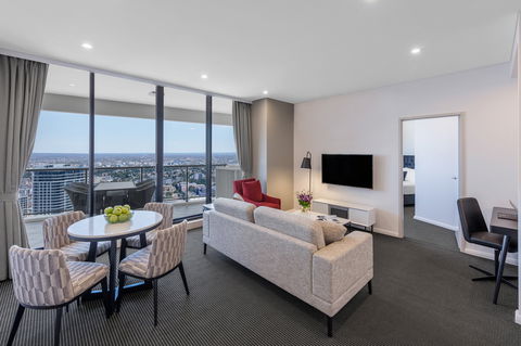 Meriton Suites Kent Street - Accommodation Newcastle 9