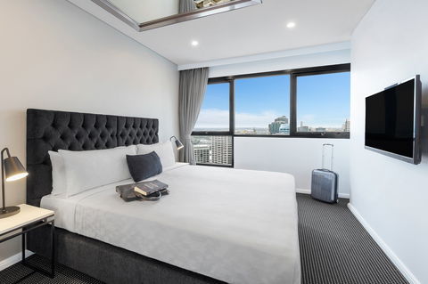 Meriton Suites Kent Street - Accommodation Newcastle 11