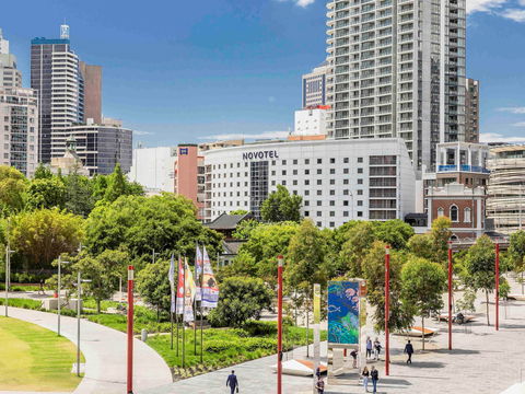 Novotel Sydney Darling Square - Accommodation Newcastle 1