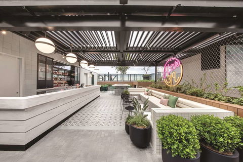 Vibe Hotel Sydney Darling Harbour - Accommodation Newcastle 10