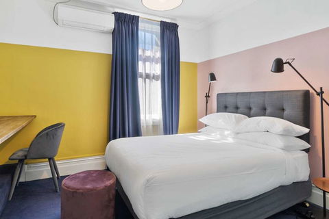 Hotel Harry, An Ascend Hotel - Accommodation Newcastle 4