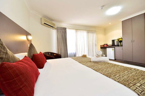 Diplomat Motel Alice Springs - Accommodation Newcastle 10