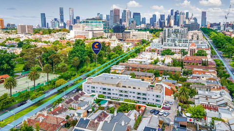 Comfort Hotel East Melbourne - Accommodation Newcastle 3