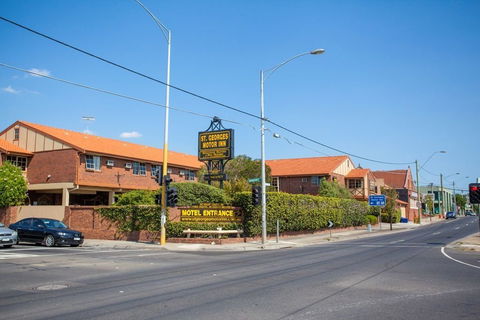 St Georges Motor Inn - Accommodation Newcastle 0