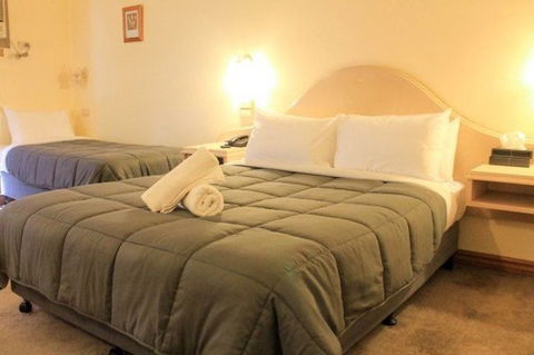 St Georges Motor Inn - Accommodation Newcastle 7