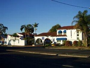 Alabaster Motor Inn - Accommodation Newcastle 0