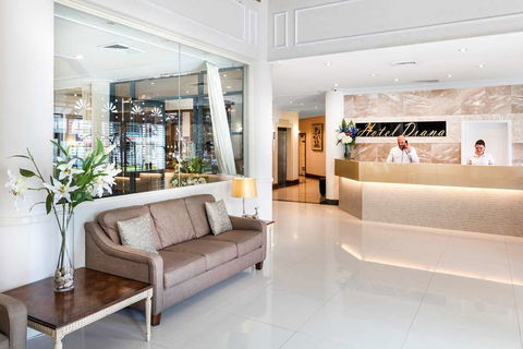 Best Western Plus Hotel Diana - Accommodation Newcastle 2