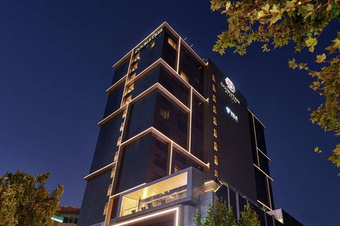 DoubleTree By Hilton Perth Northbridge - Accommodation Newcastle 0