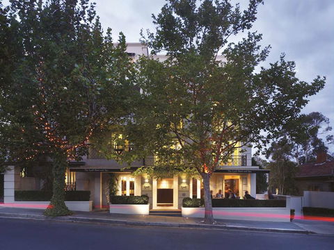 The Lyall Hotel - Accommodation Newcastle 0