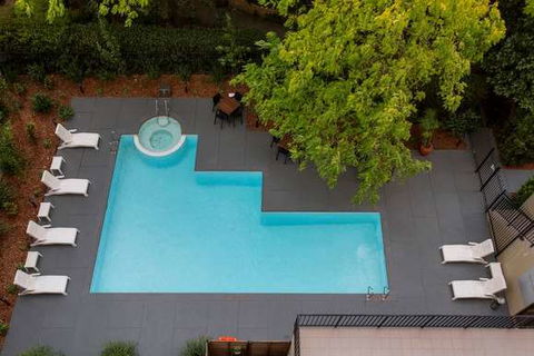 Mantra On Jolimont - Accommodation Newcastle 1