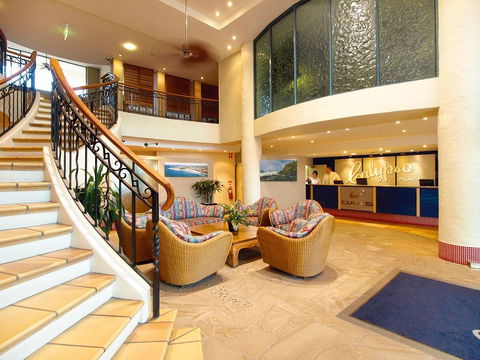 Oaks Calypso Plaza Resort - Accommodation Newcastle 1