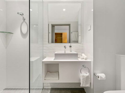 Rydges Gold Coast Airport - Accommodation Newcastle 2