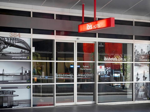 Hotel Ibis World Square - Accommodation Newcastle 1