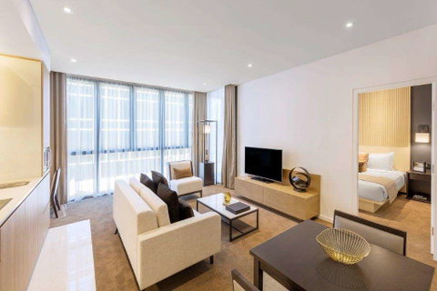 SKYE Suites Sydney - Accommodation Newcastle 2
