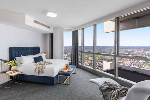 Meriton Suites Herschel Street, Brisbane - Accommodation Newcastle 1