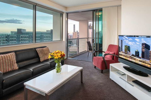Evolution Apartments - Accommodation Newcastle 2