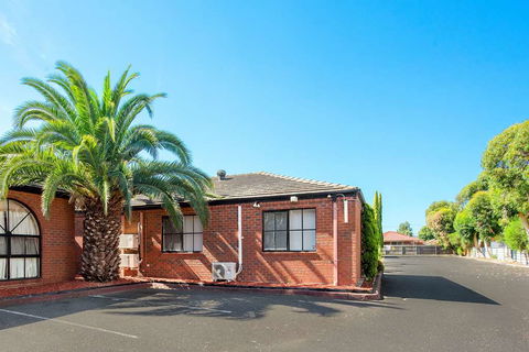 Comfort Inn Dandenong - Accommodation Newcastle 1
