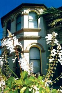 Admiral Collingwood Lodge - Accommodation Newcastle 0