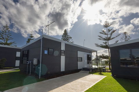 Discovery Parks Koombana Bay - Accommodation Newcastle 2