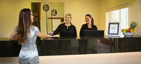 Best Western Plus Hovell Tree Inn - Accommodation Newcastle 0