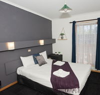 Elm Court Motel - Accommodation Newcastle