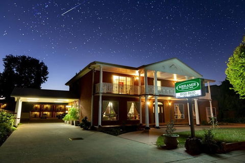 Meramie Motor Inn - Accommodation Newcastle 0