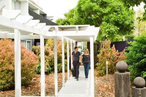 Rocklea International Hotel - Accommodation Newcastle 1