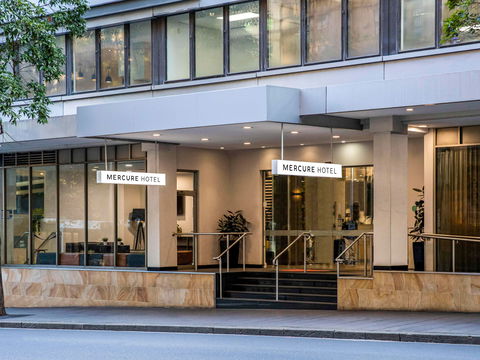Mercure Sydney Wynyard - Accommodation Newcastle 0