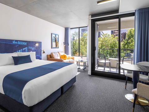 Mercure Melbourne St Kilda Road - Accommodation Newcastle 0