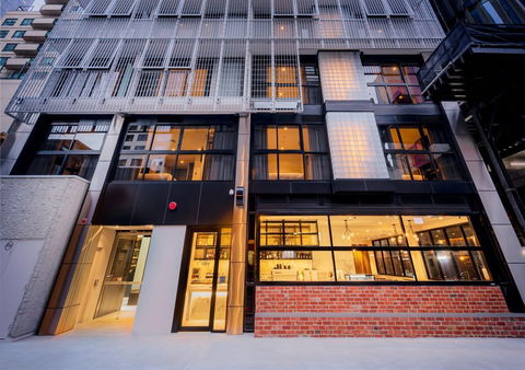 Brady Hotel Jones Lane - Accommodation Newcastle 0
