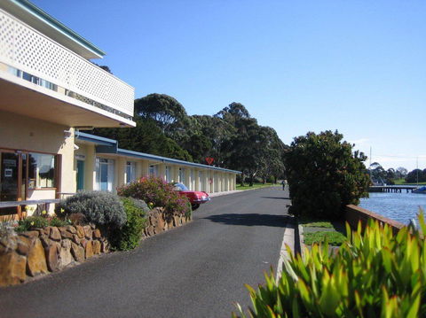 The Waterfront Wynyard - Accommodation Newcastle 0