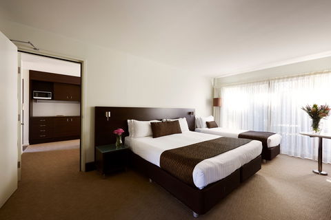 Station Motel - Accommodation Newcastle 1