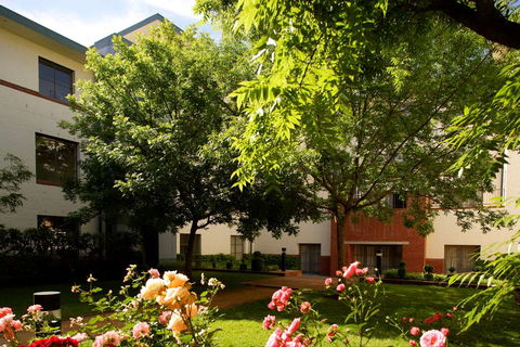 Hyatt Hotel Canberra- A Park Hyatt Hotel - Accommodation Newcastle 1