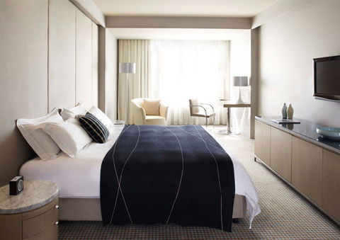 Hotel Realm - Accommodation Newcastle 2