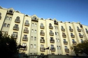 Frome Apartments - Accommodation Newcastle 0