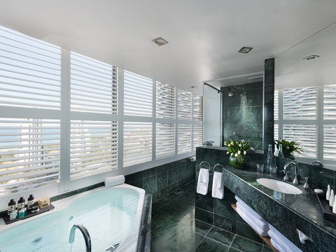 Sofitel Gold Coast - Accommodation Newcastle 1