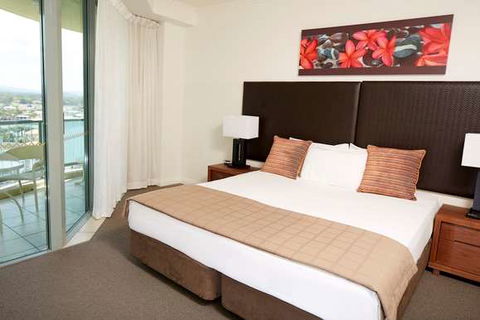 Mantra Sun City - Accommodation Newcastle 2