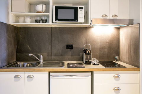The Urban Newtown - Accommodation Newcastle 0