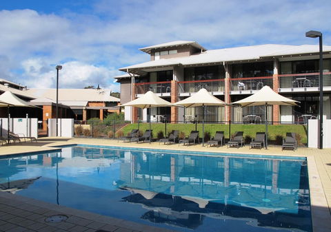 Margarets In Town Apartments - Accommodation Newcastle 0