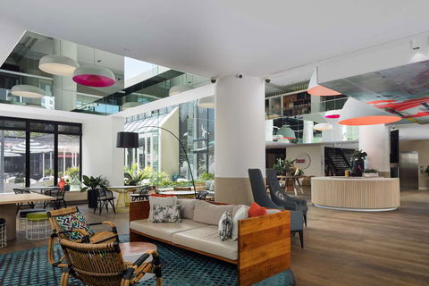 QT Gold Coast - Accommodation Newcastle 2