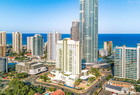 Voco Gold Coast - Accommodation Newcastle 0