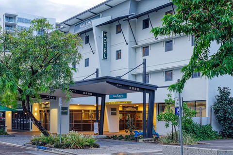 The Palmer Collective - Accommodation Newcastle 0
