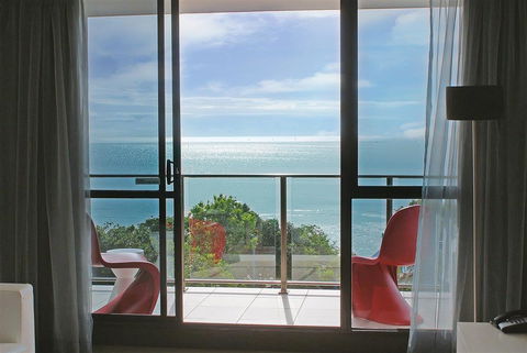 Cairns Plaza Hotel - Accommodation Newcastle 1