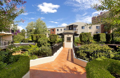Astra Apartments The Griffin - Accommodation Newcastle 1