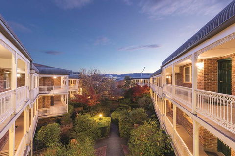 Adina Serviced Apts Canberra Kingston - Accommodation Newcastle 2
