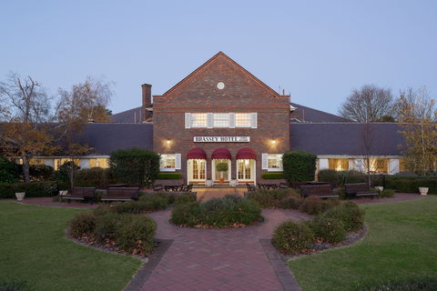 Brassey Hotel - Accommodation Newcastle 0