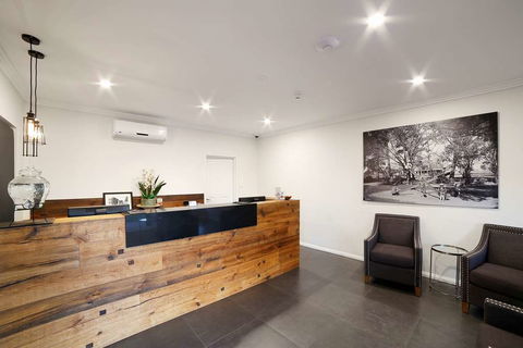Best Western Plus Bolton On The Park - Accommodation Newcastle 1