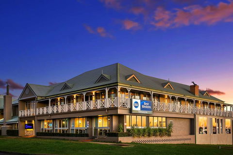 Best Western Sanctuary Inn - Accommodation Newcastle 0
